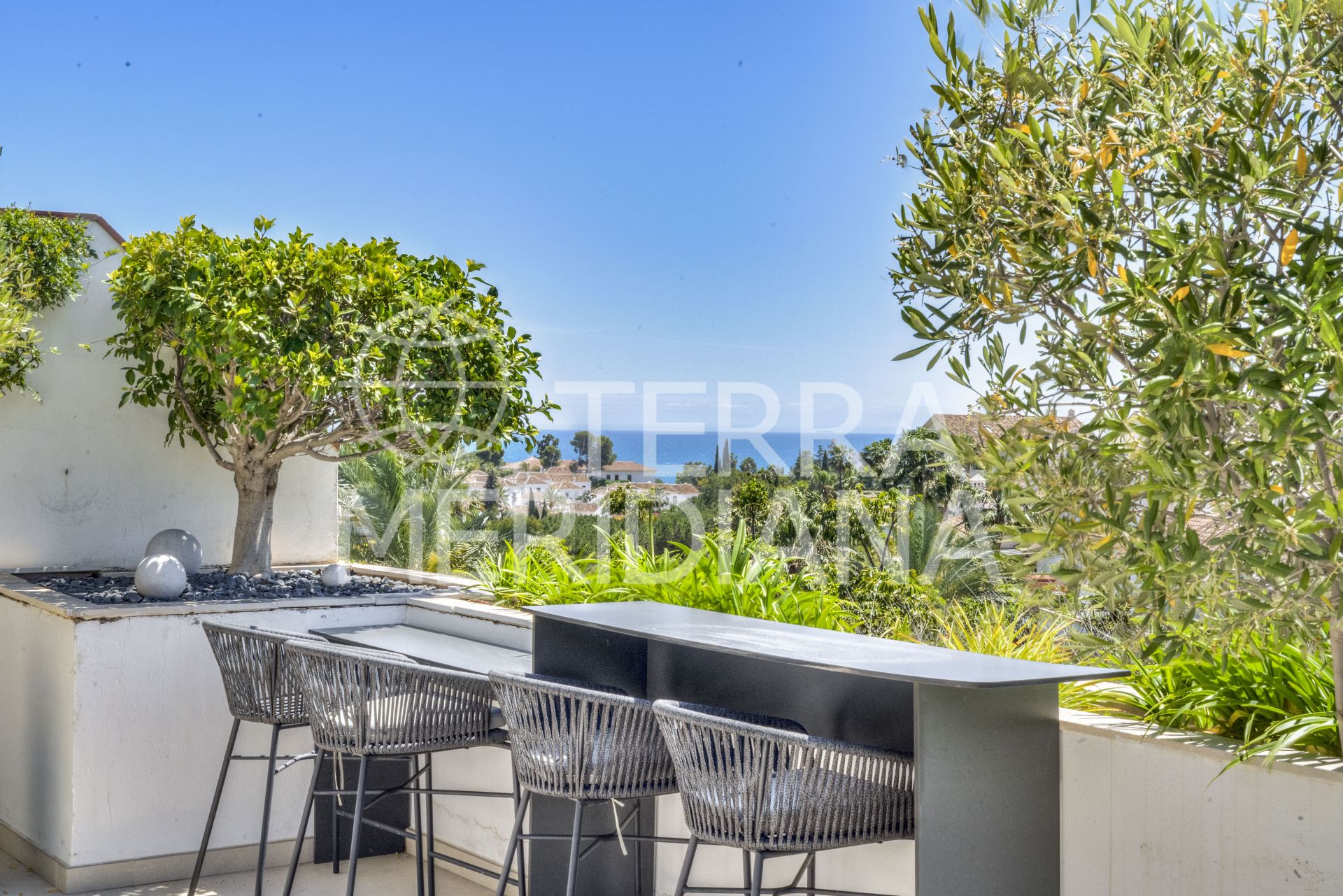 Duplex Penthouse in Lomas del Rey, Marbella
