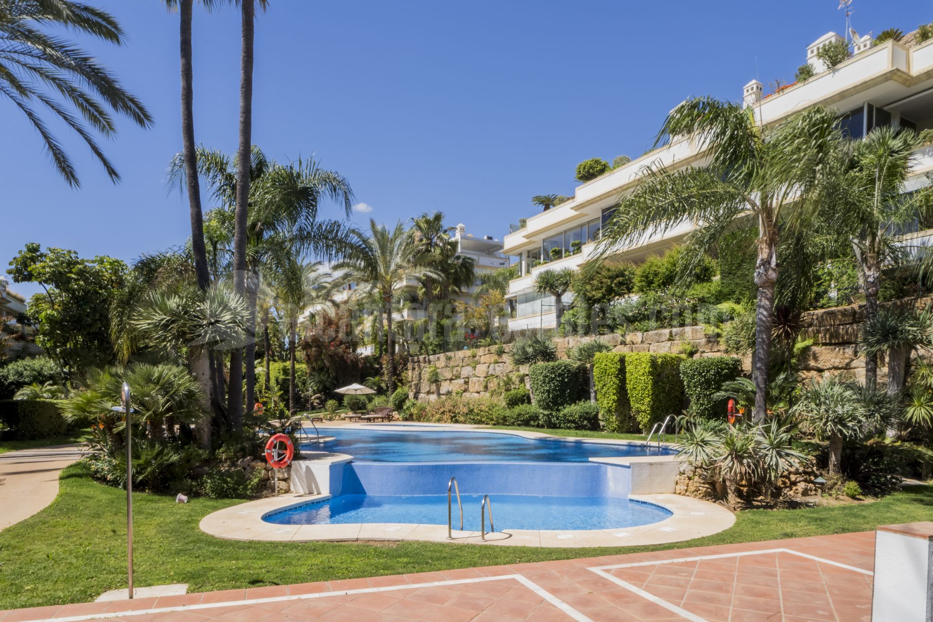 Duplex Penthouse in Lomas del Rey, Marbella