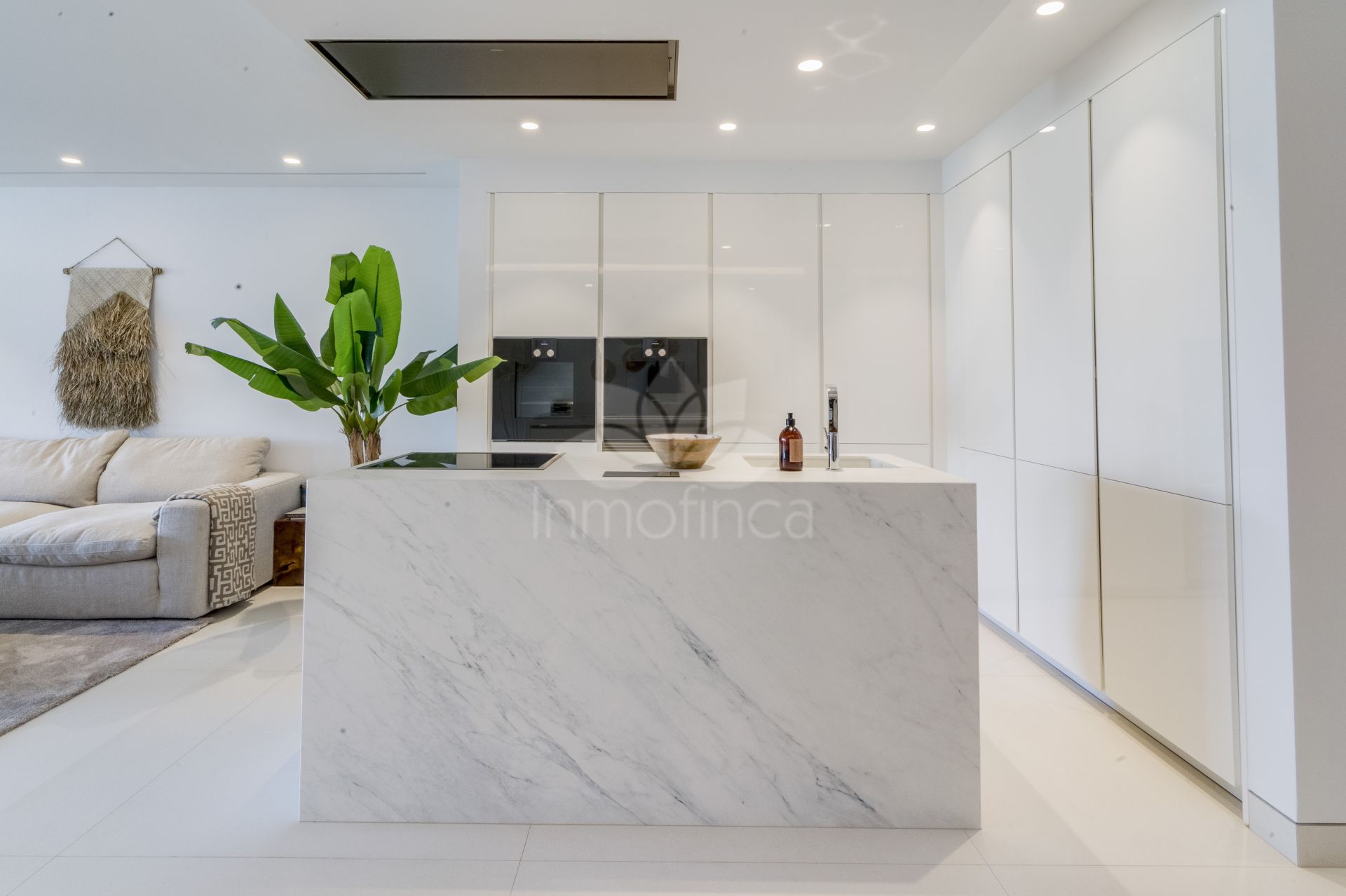Apartamento en Marina Puente Romano, Marbella