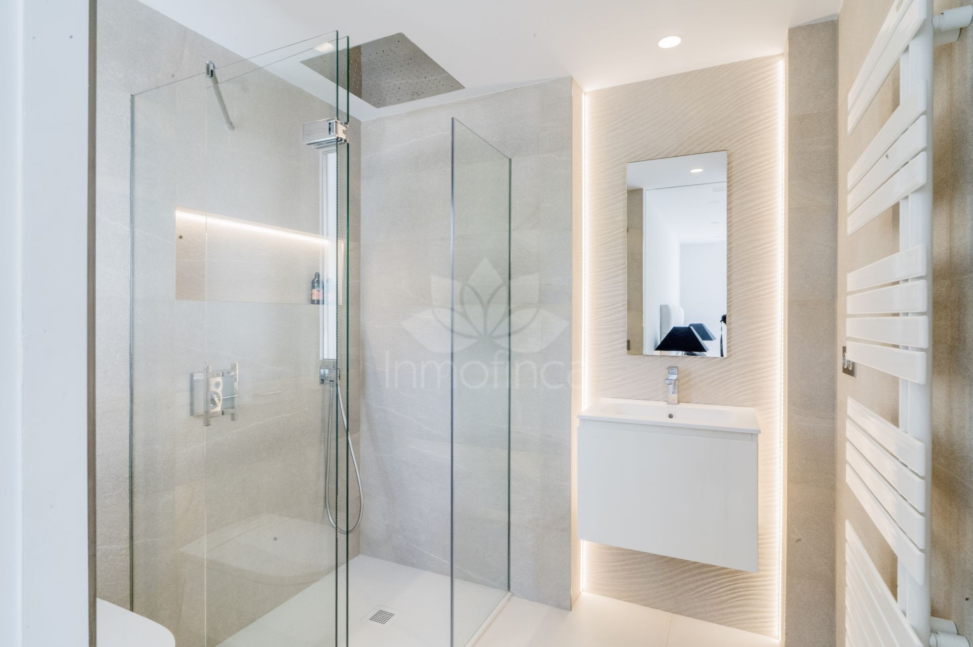 Apartamento en Marina Puente Romano, Marbella