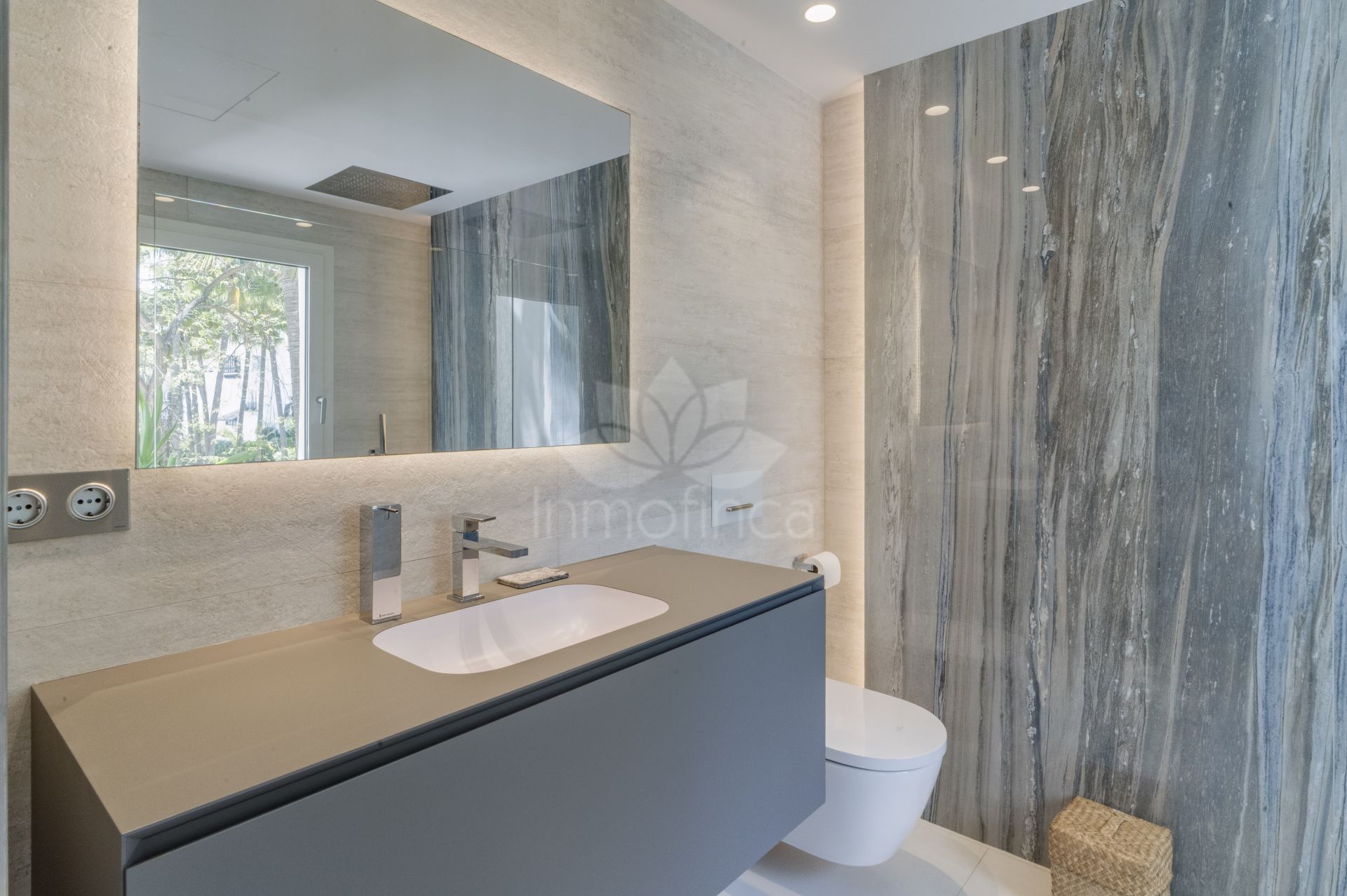 Apartamento en Marina Puente Romano, Marbella