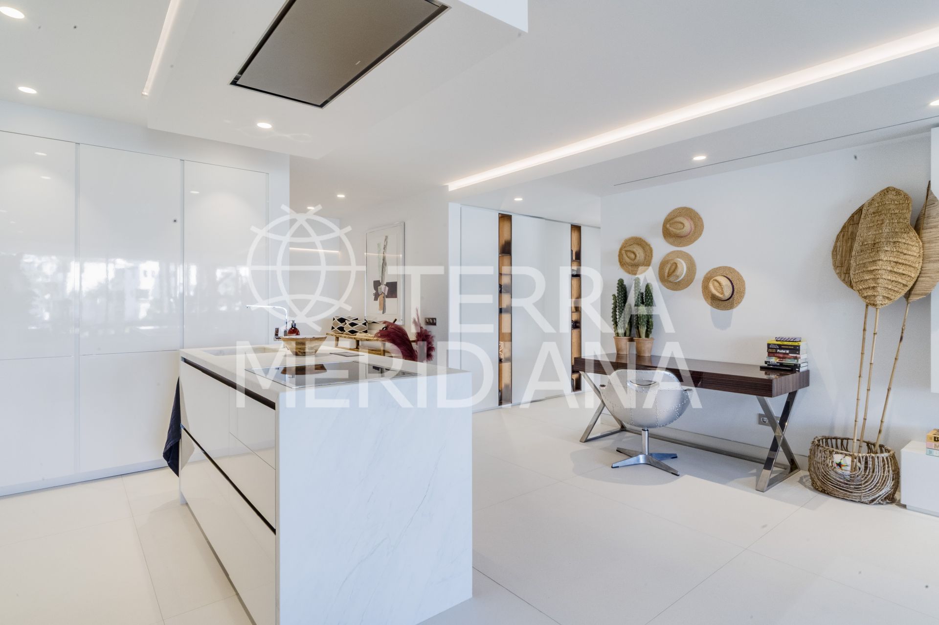 Apartment in Marina Puente Romano, Marbella