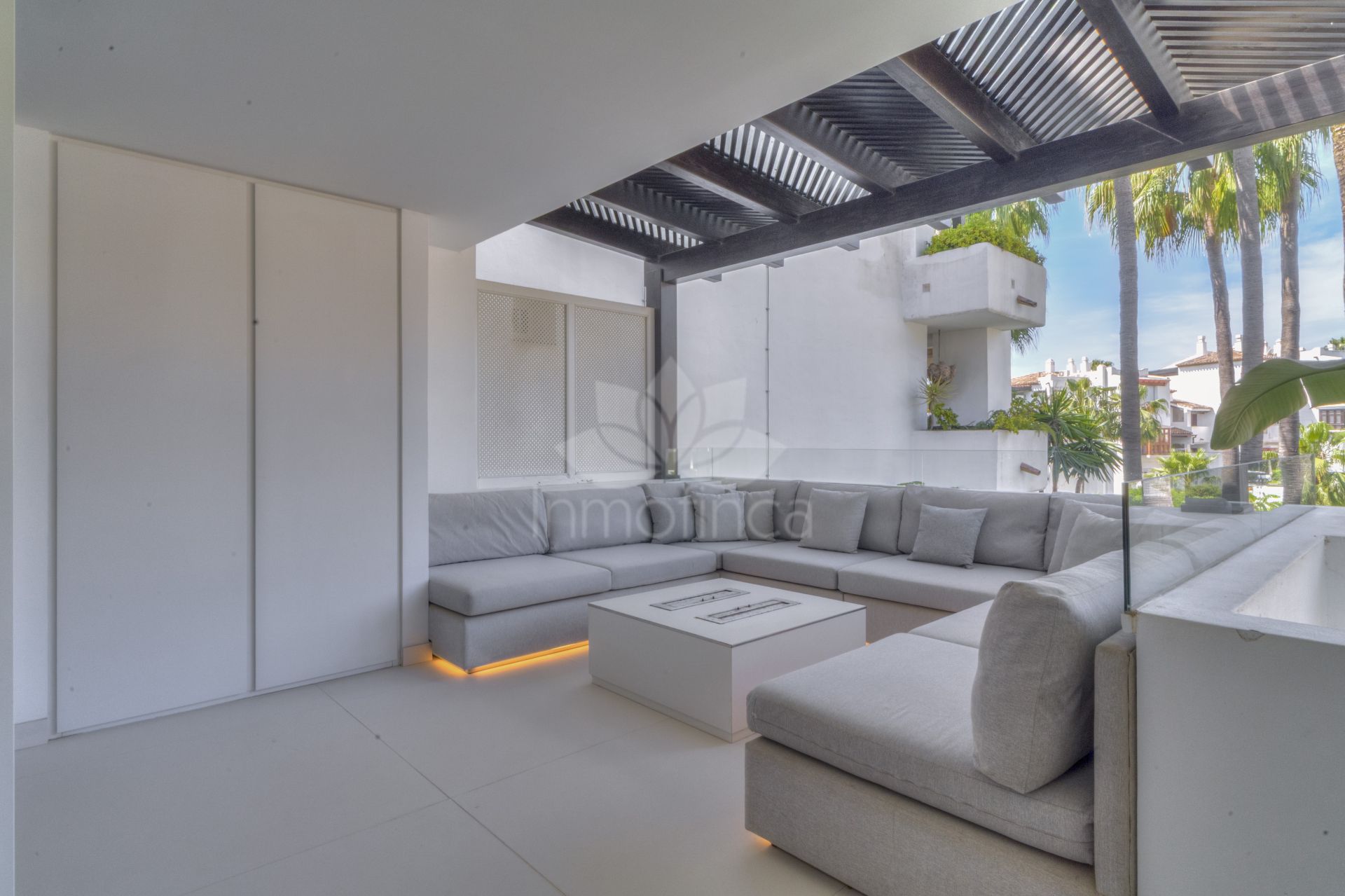 Apartamento en Marina Puente Romano, Marbella
