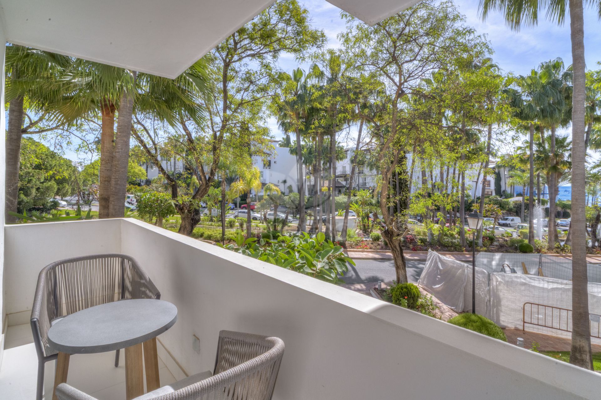 Apartamento en Marina Puente Romano, Marbella