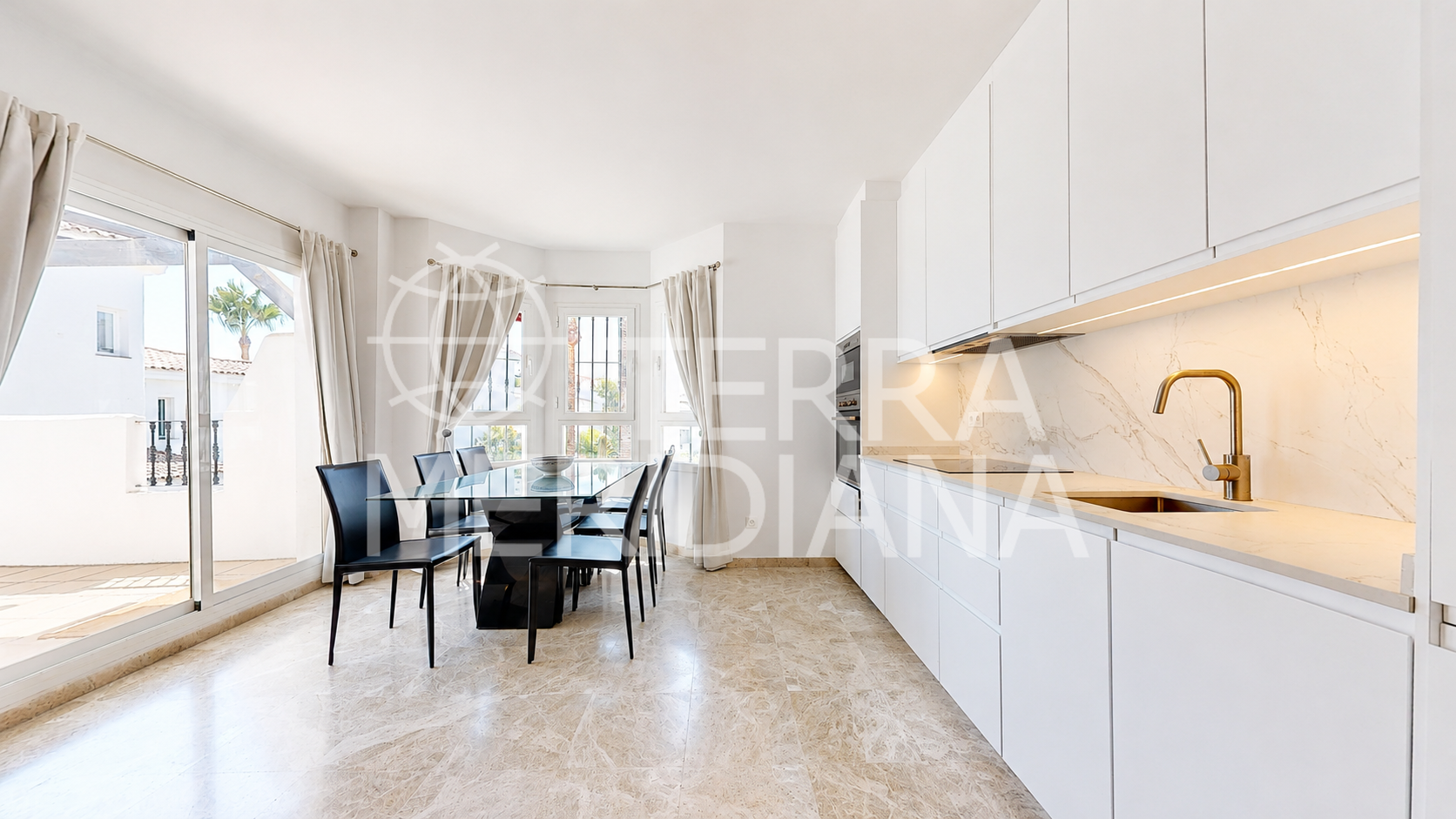 Duplex Penthouse in Los Naranjos de Marbella, Marbella