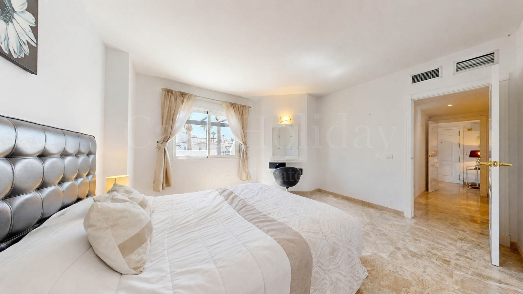 Duplex Penthouse in Los Naranjos de Marbella, Marbella