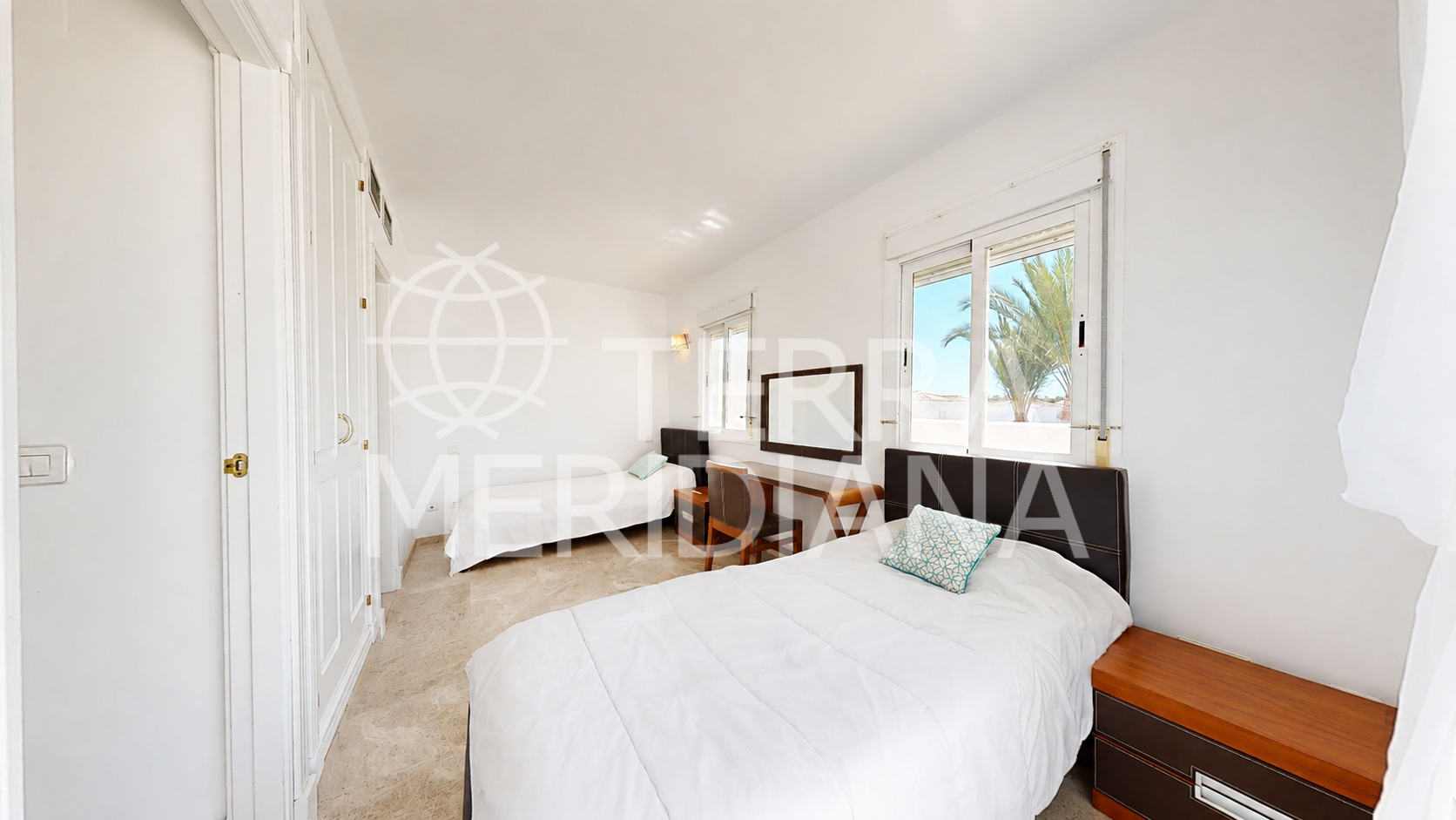 Duplex Penthouse in Los Naranjos de Marbella, Marbella