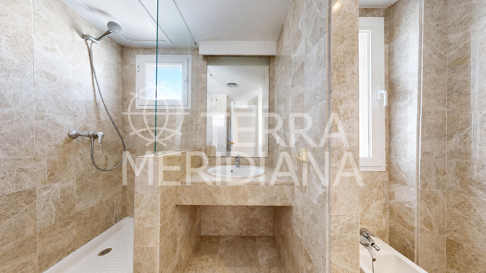 Duplex Penthouse in Los Naranjos de Marbella, Marbella