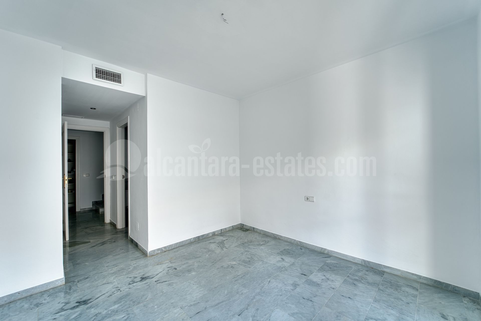 Duplex Penthouse in Guadalmina Baja, San Pedro de Alcantara