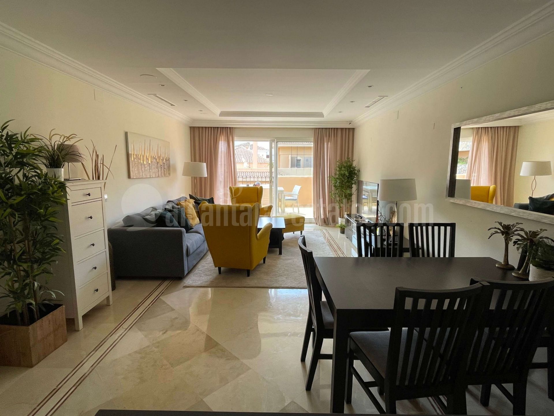 Apartment in Aloha Hill Club, Marbella