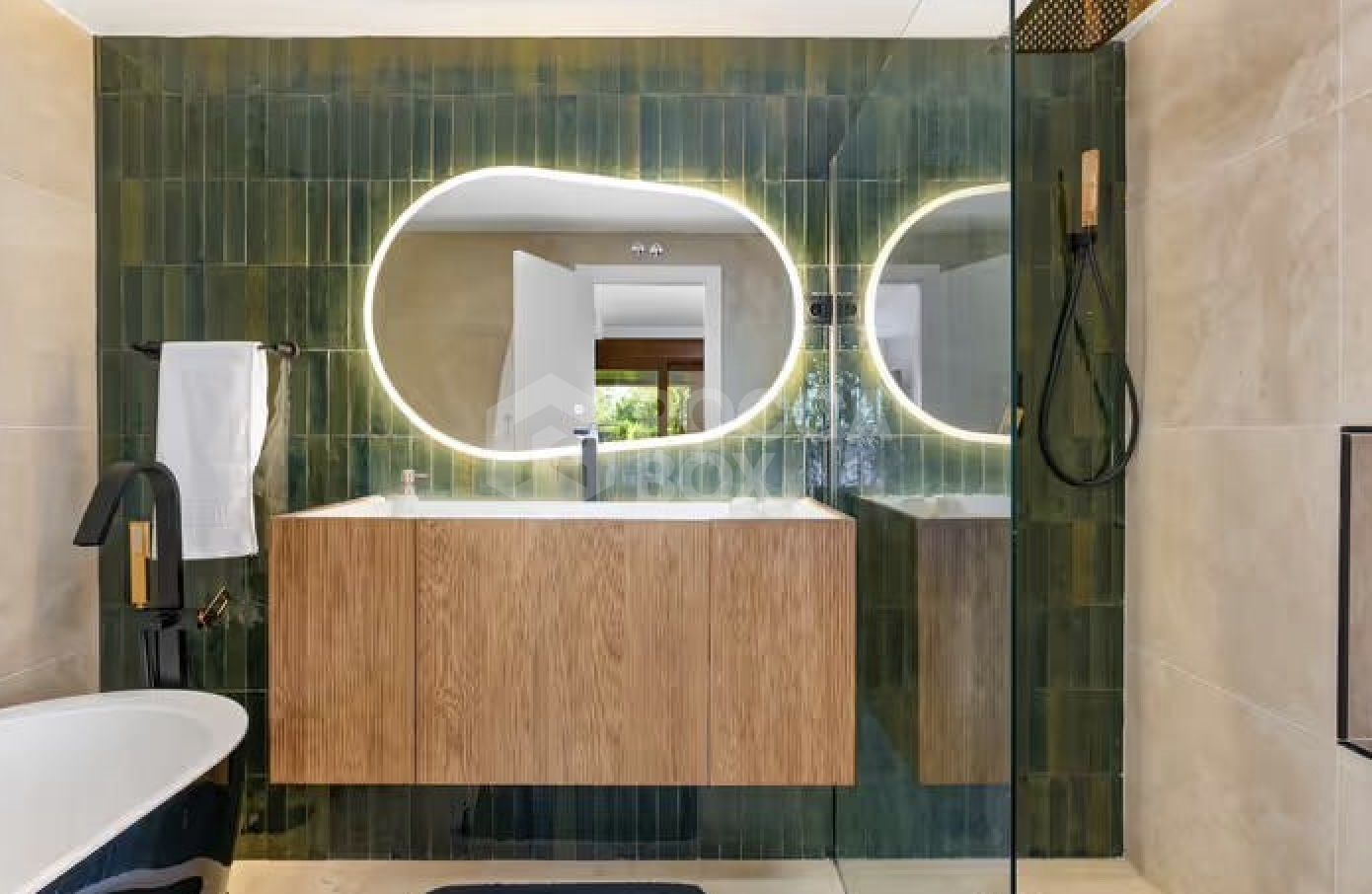 SEASONAL RENTAL LONG TERM