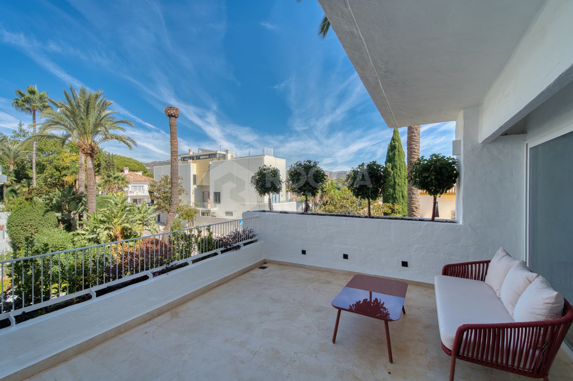 Stunning Duplex Apartment in Marbella – Birdie Club, Río Real