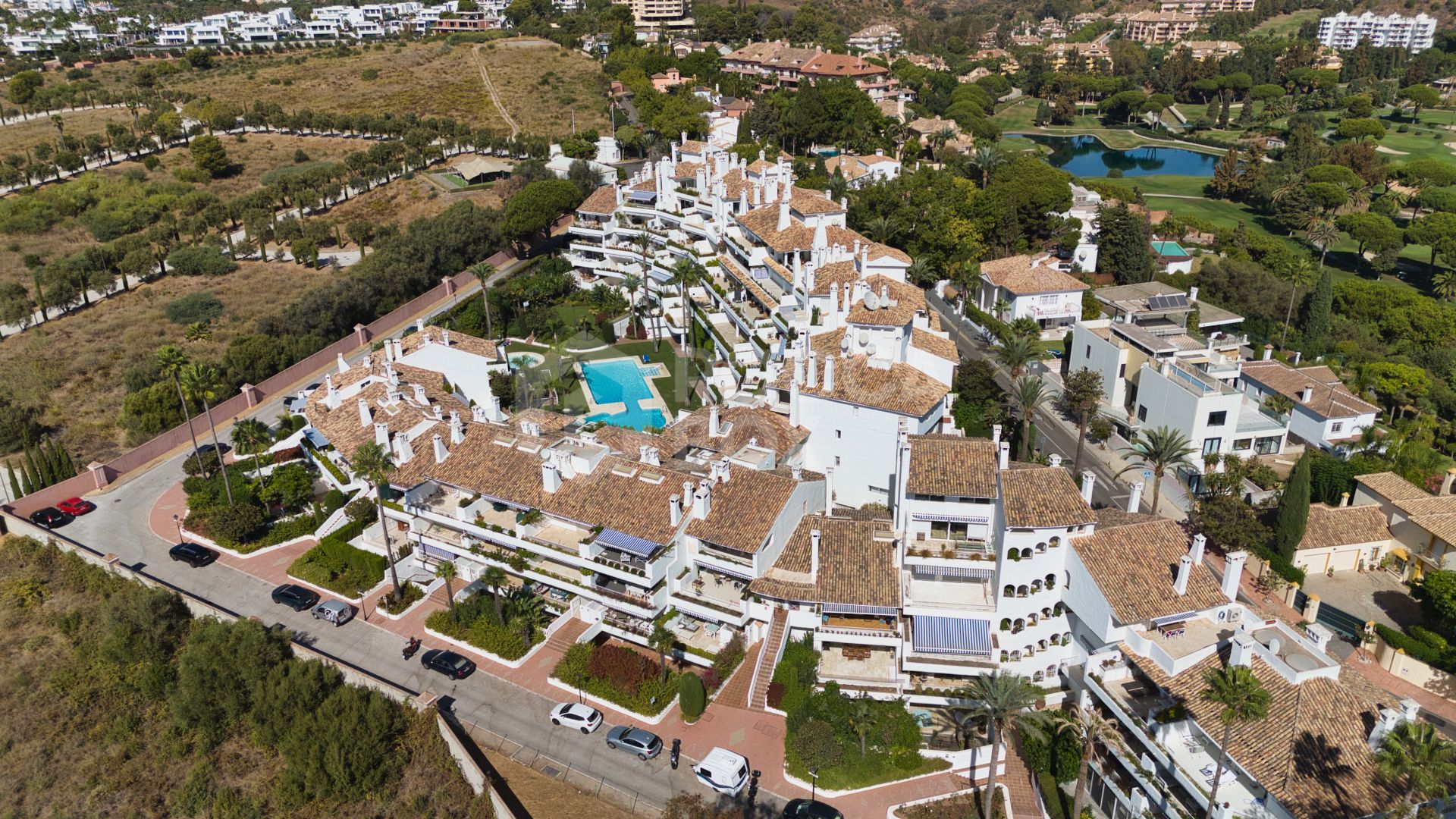 Stunning Duplex Apartment in Marbella – Birdie Club, Río Real