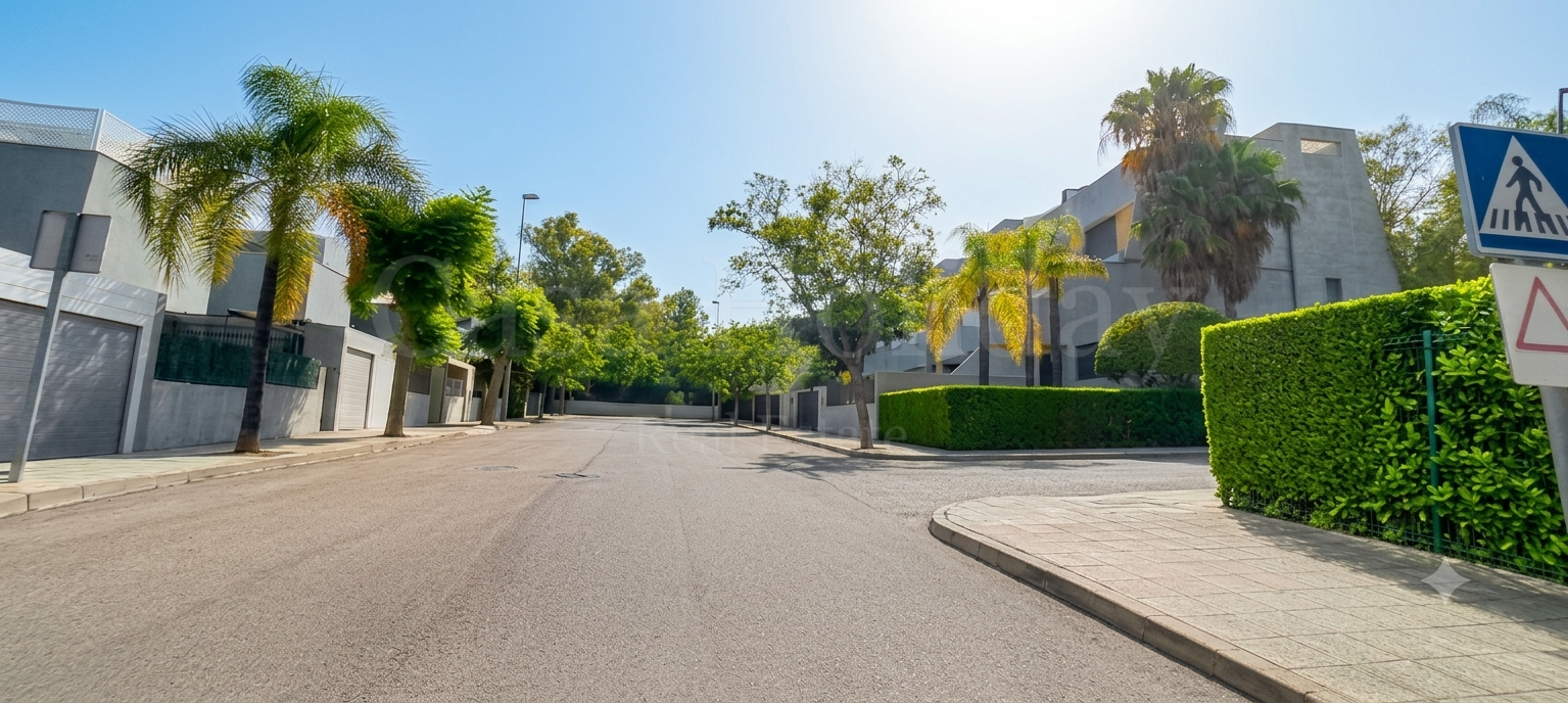 Town House in San Enrique de Guadiaro