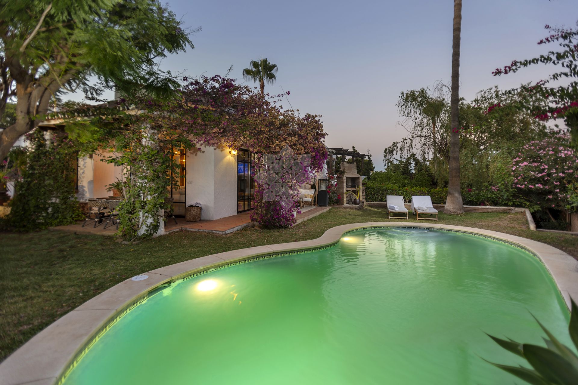 Villa en Nueva Atalaya, Estepona