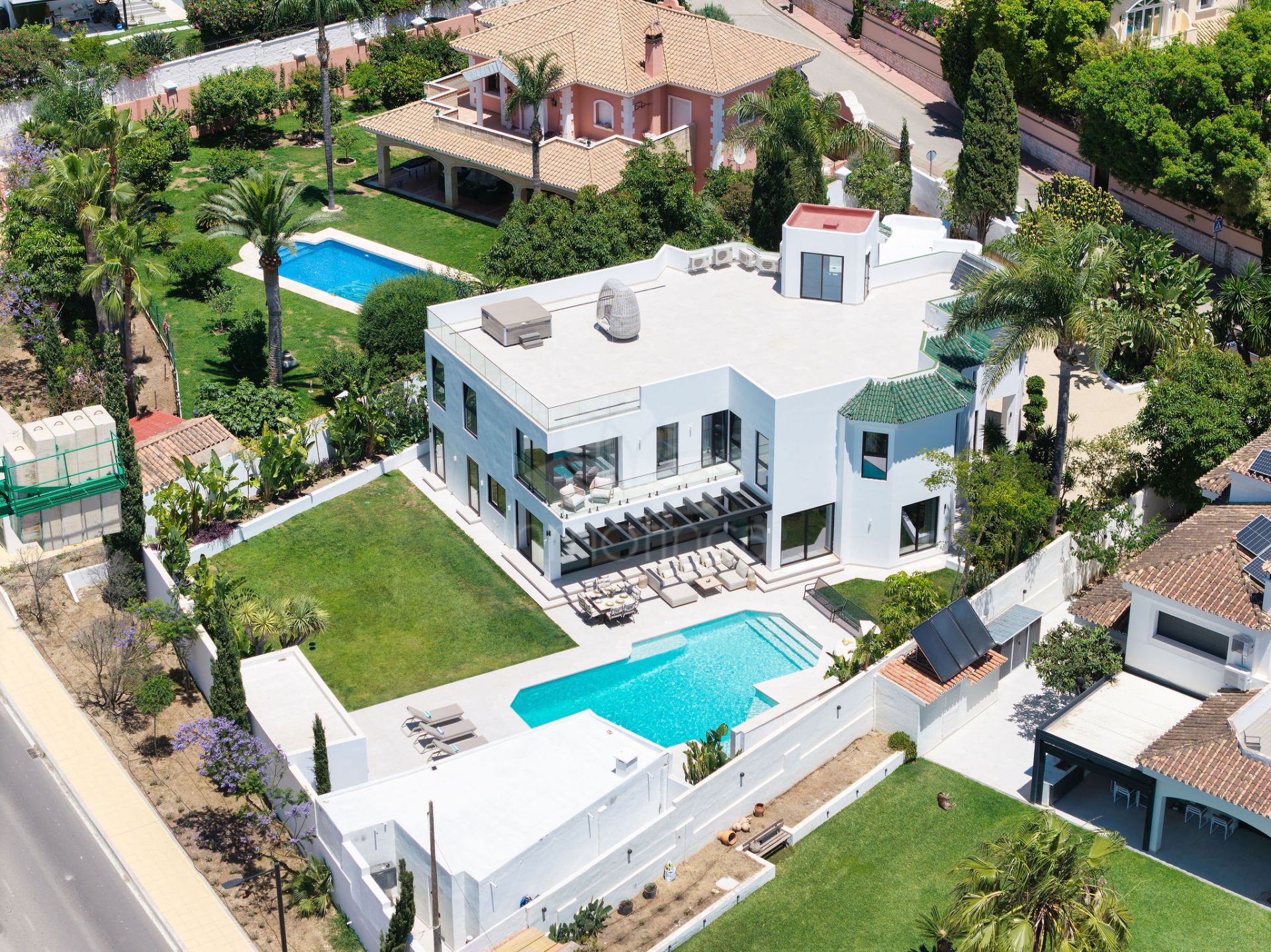 Villa in Bel Air, Estepona