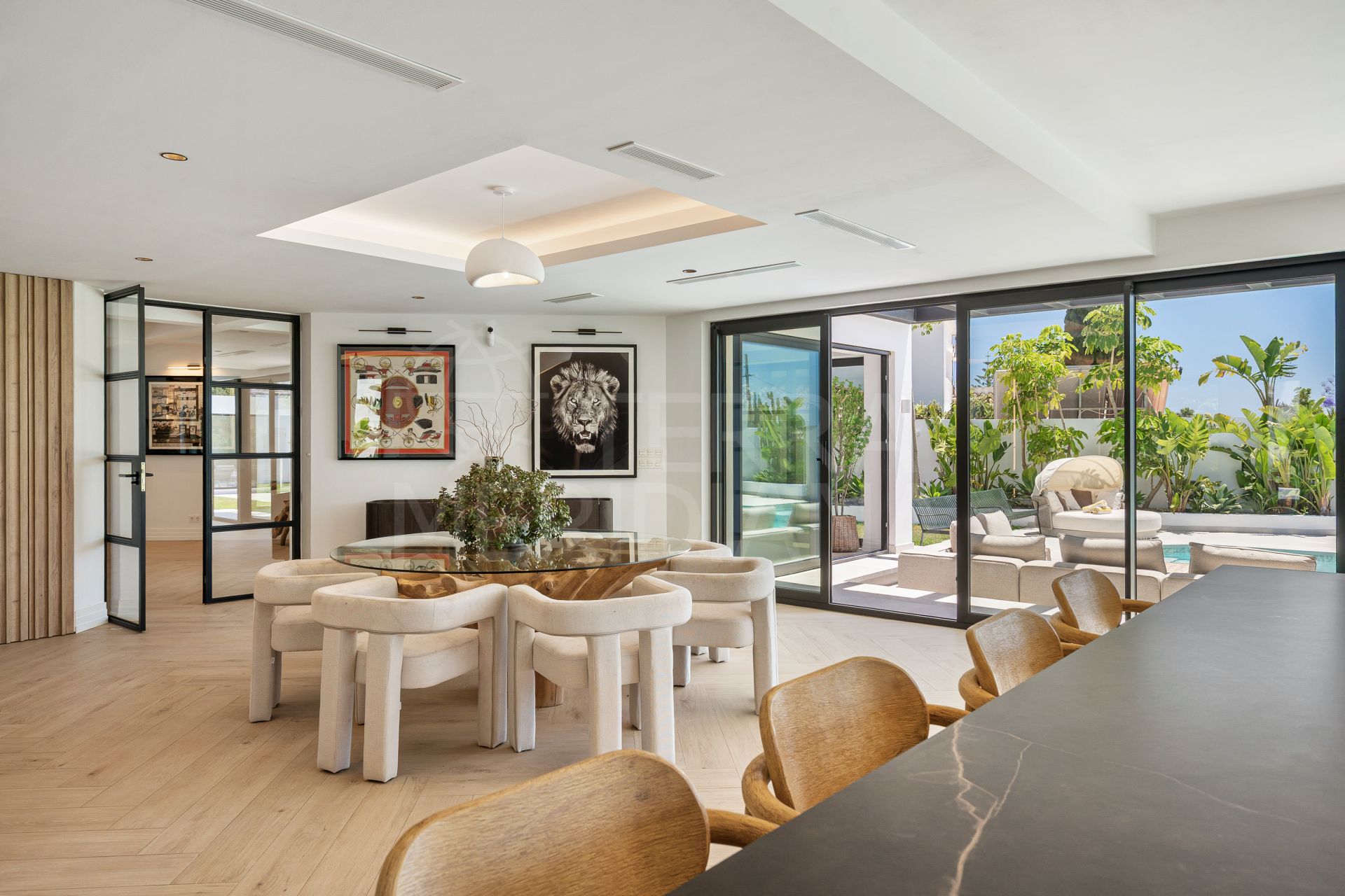Villa in Bel Air, Estepona
