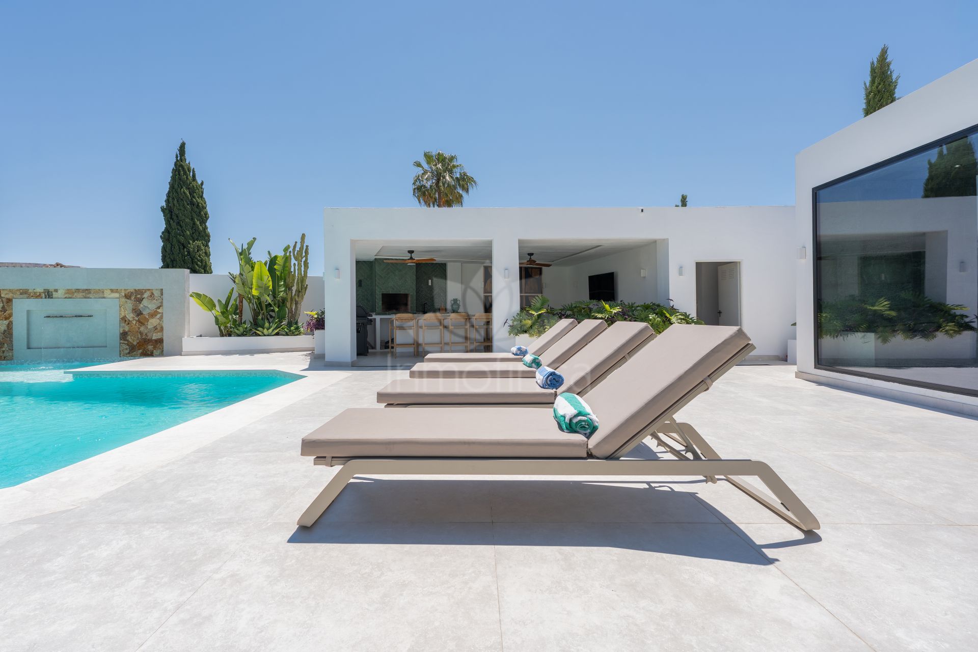 Villa in Bel Air, Estepona