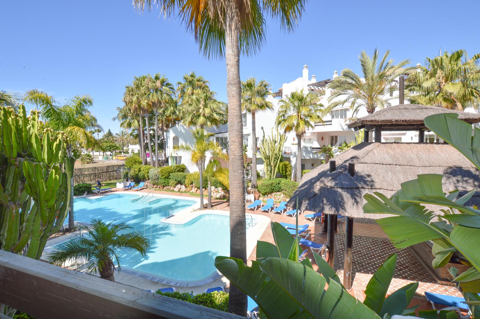 Apartamento en venta en Jardines de la Aldaba, Marbella - Puerto Banus