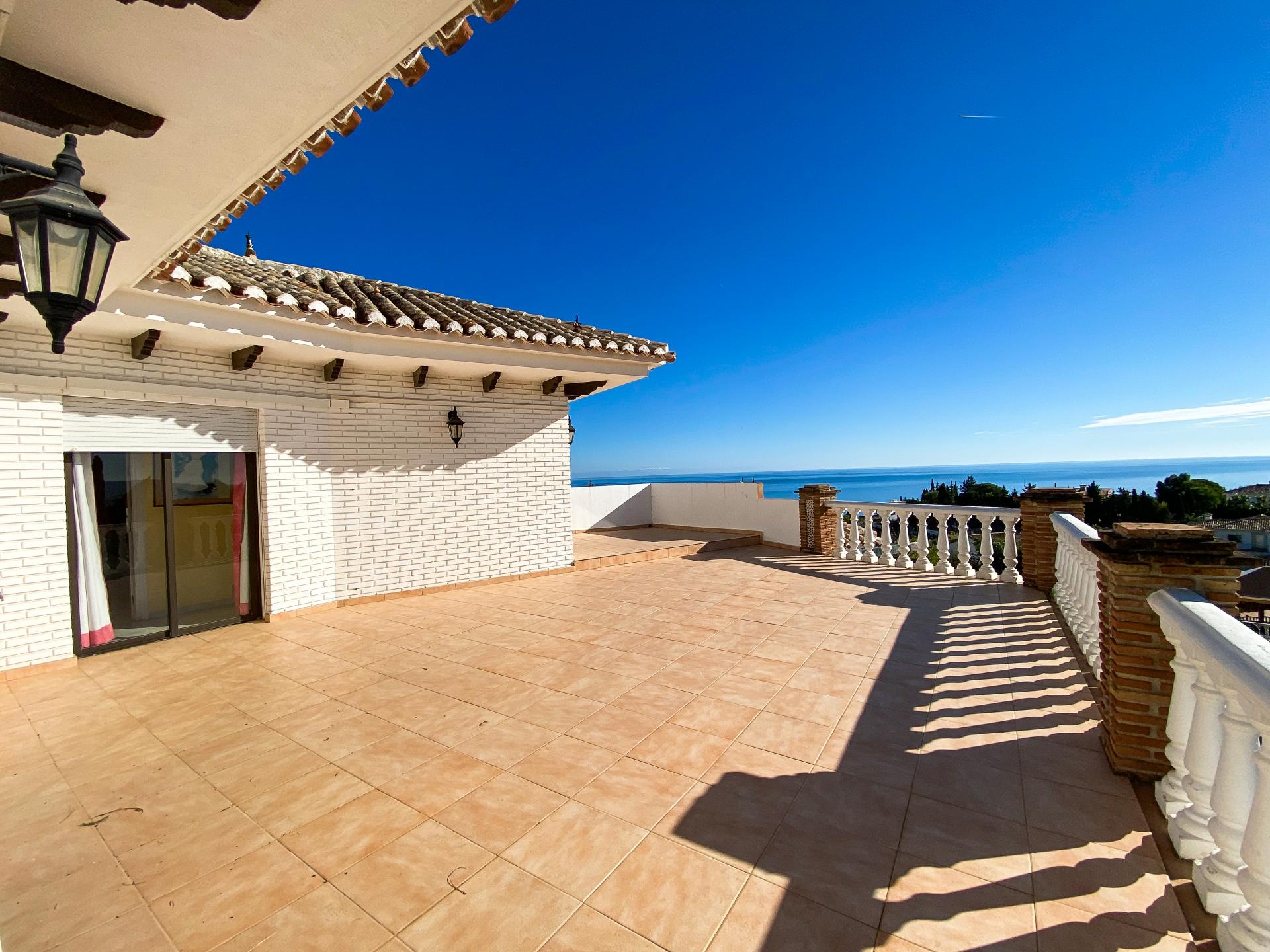 Villa for sale in La Capellania, Benalmadena