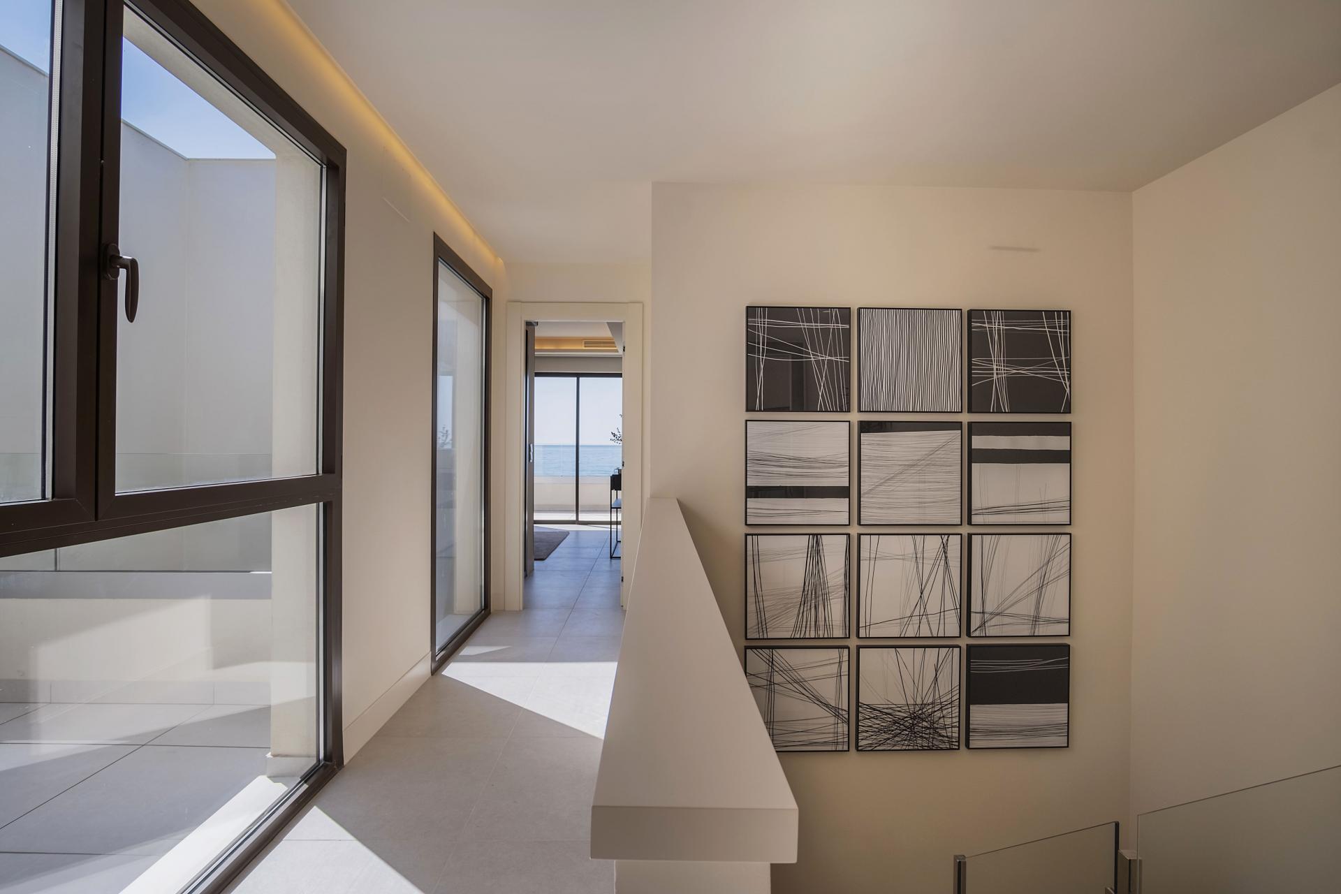 Ground Floor Apartment for sale in New Golden Mile, Estepona