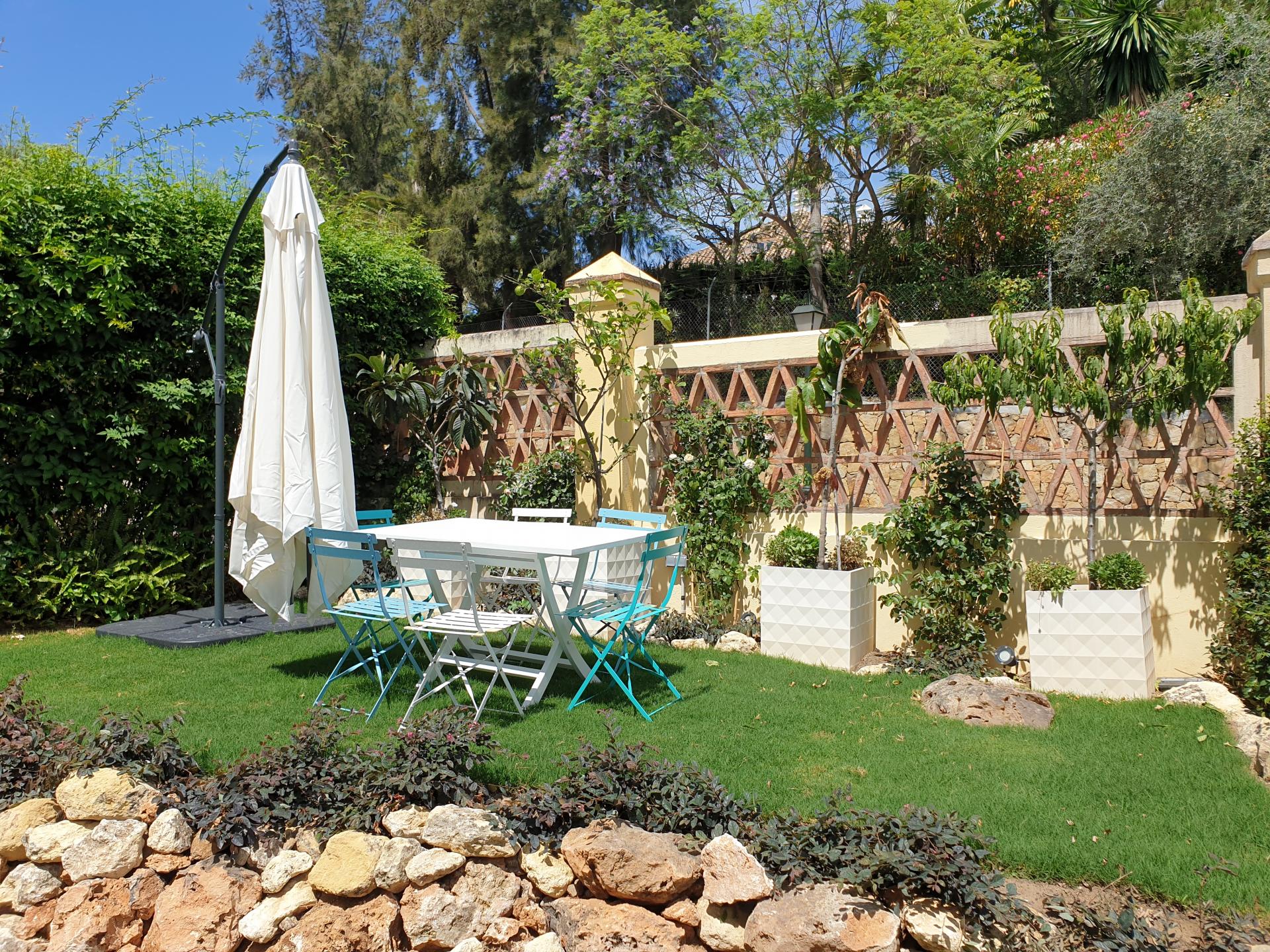Apartamento Planta Baja en venta en El Mirador del Principe, Marbella Golden Mile
