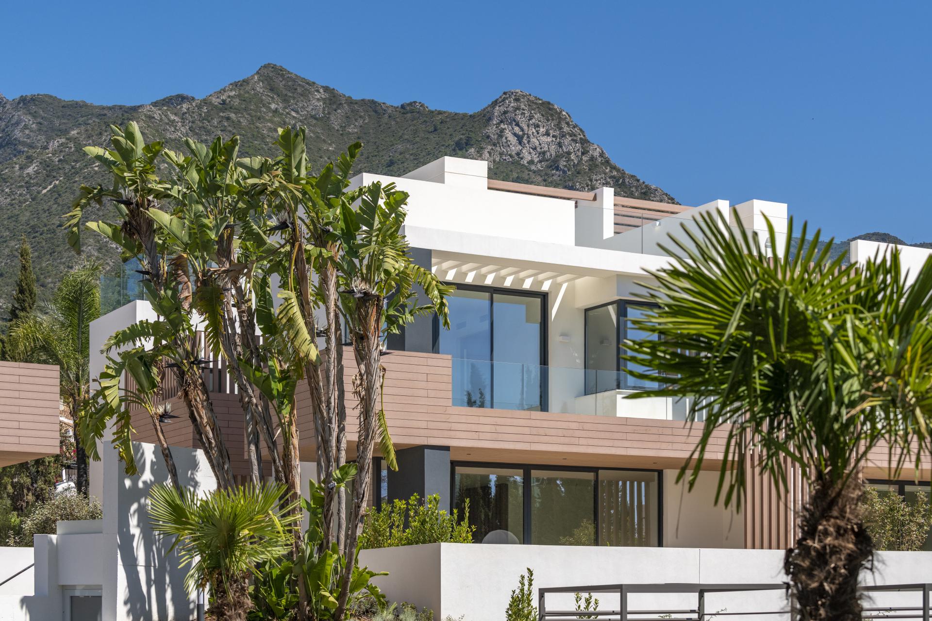 Half Vrijstaande Villa te koop in Sierra Blanca, Marbella Golden Mile