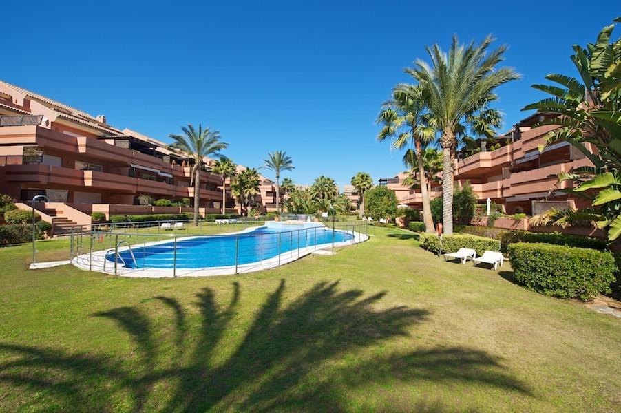 Appartement te koop in El Embrujo Playa, Marbella - Puerto Banus