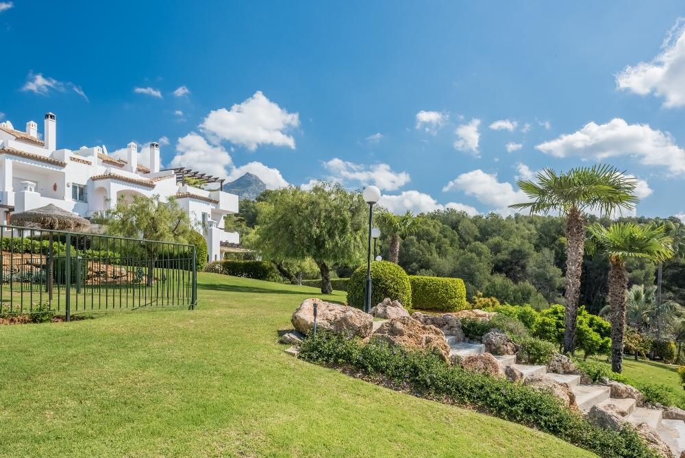 Town House for sale in Last Green, Nueva Andalucia