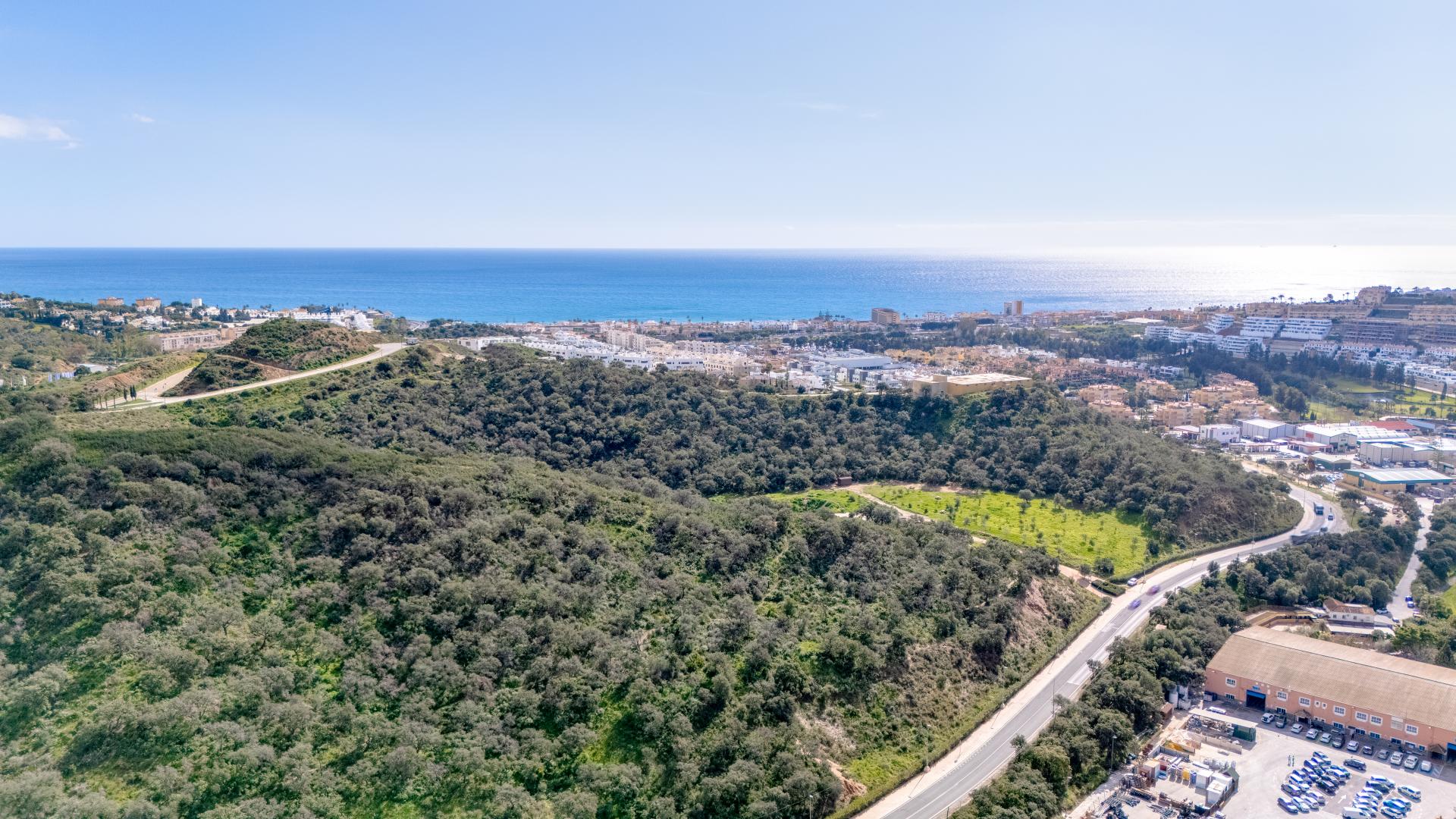 Versatile plot near the beach with stunning sea and mountain views