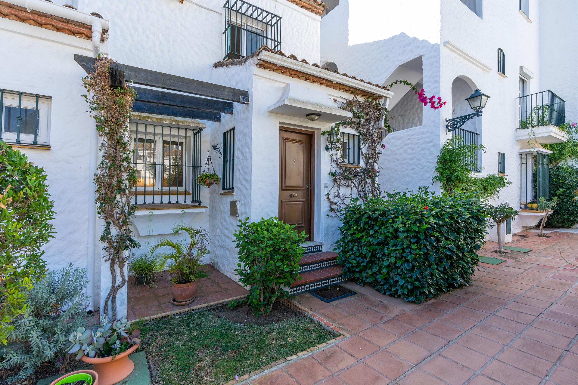 Maison de Ville à vendre dans Benavista, Estepona East