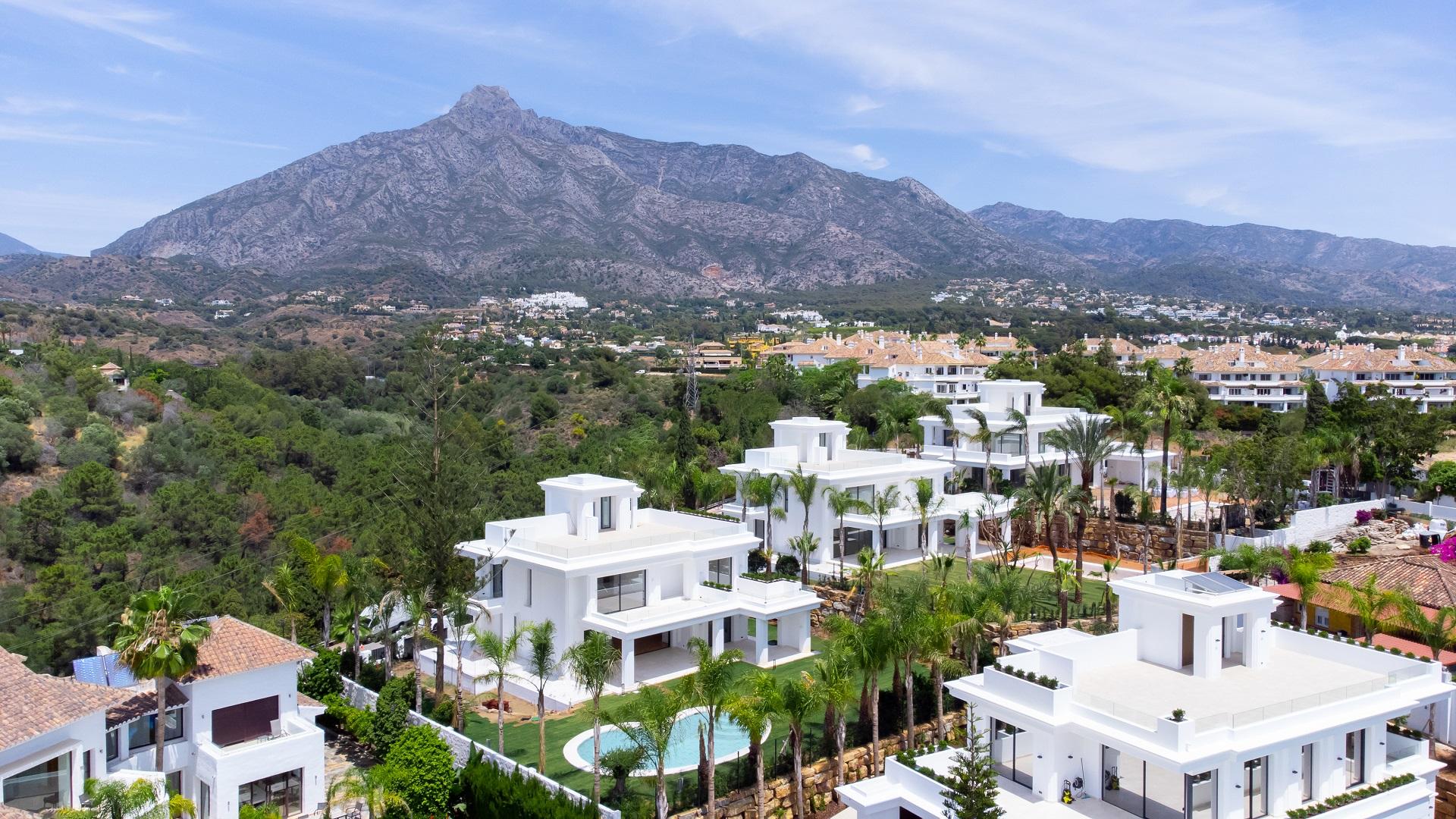 Villa te koop in Las Lomas del Marbella Club, Marbella Golden Mile