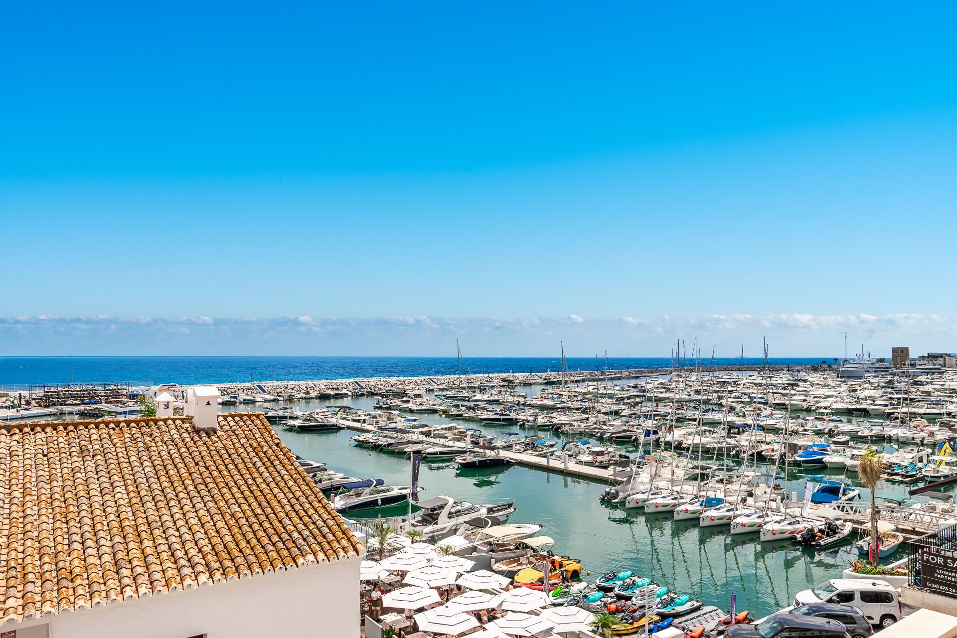 A luxurious and contemporary designed apartment located within the the famous marina of Puerto Banus