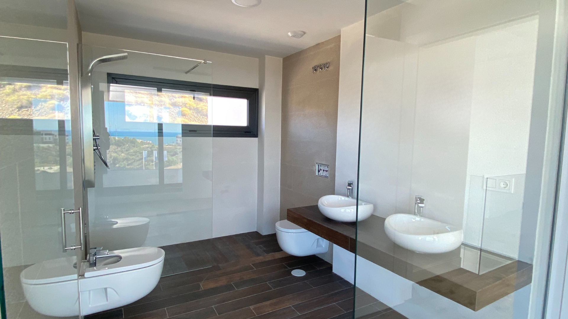 Villa with sea views in El Limonar, Málaga East