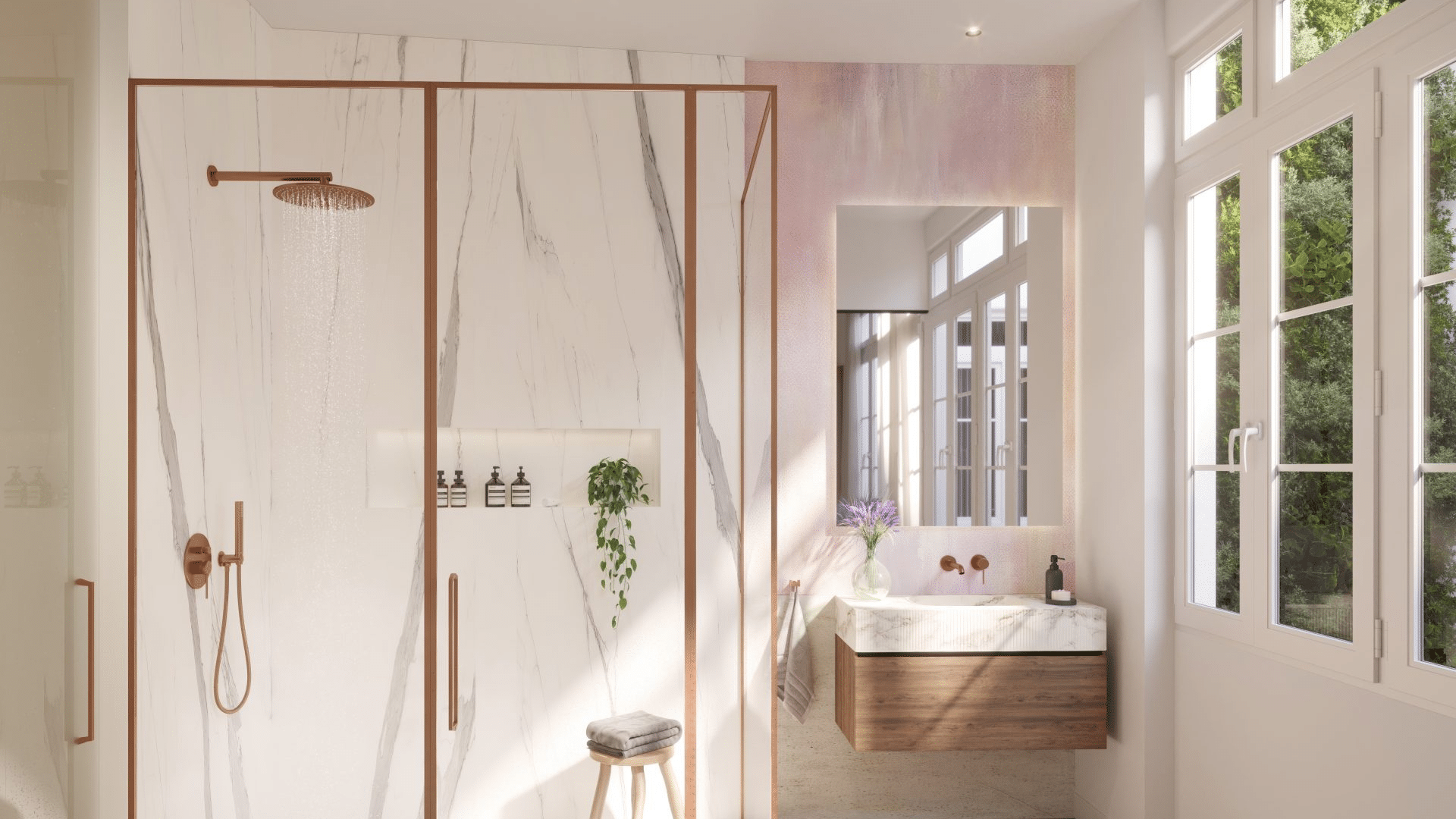 Apartamento con patio en edificio histórico reformado en pleno centro de Málaga