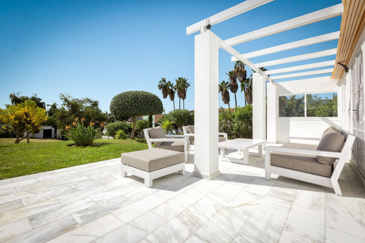 Apartment in Estepona