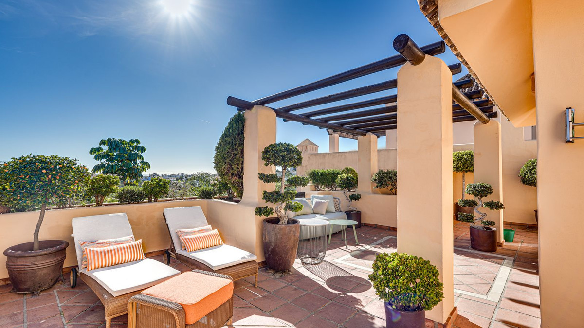 Penthouse in Estepona