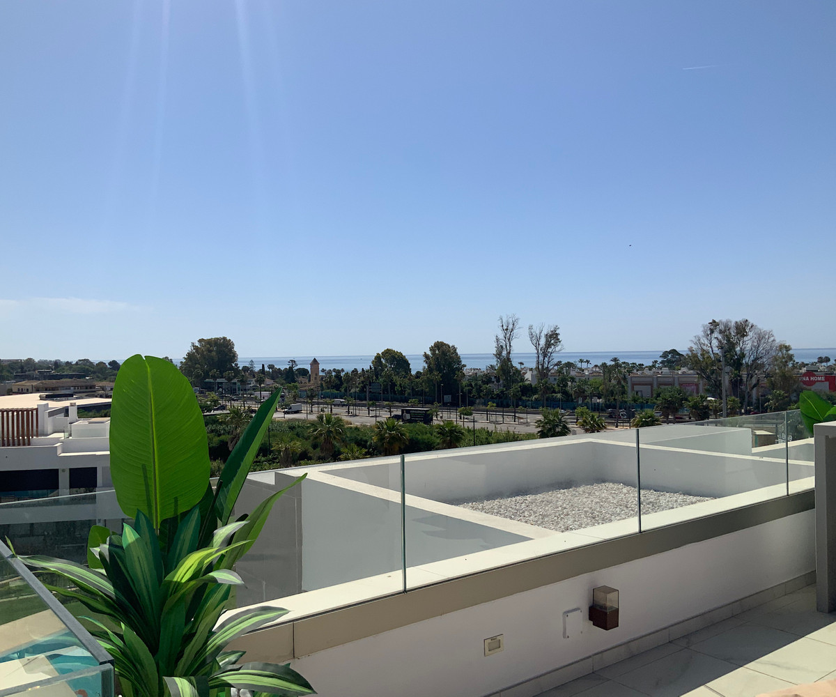Penthouse in Estepona