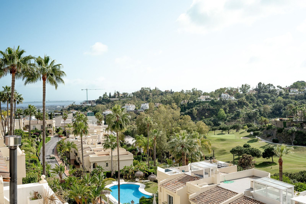 Penthouse in Benahavis
