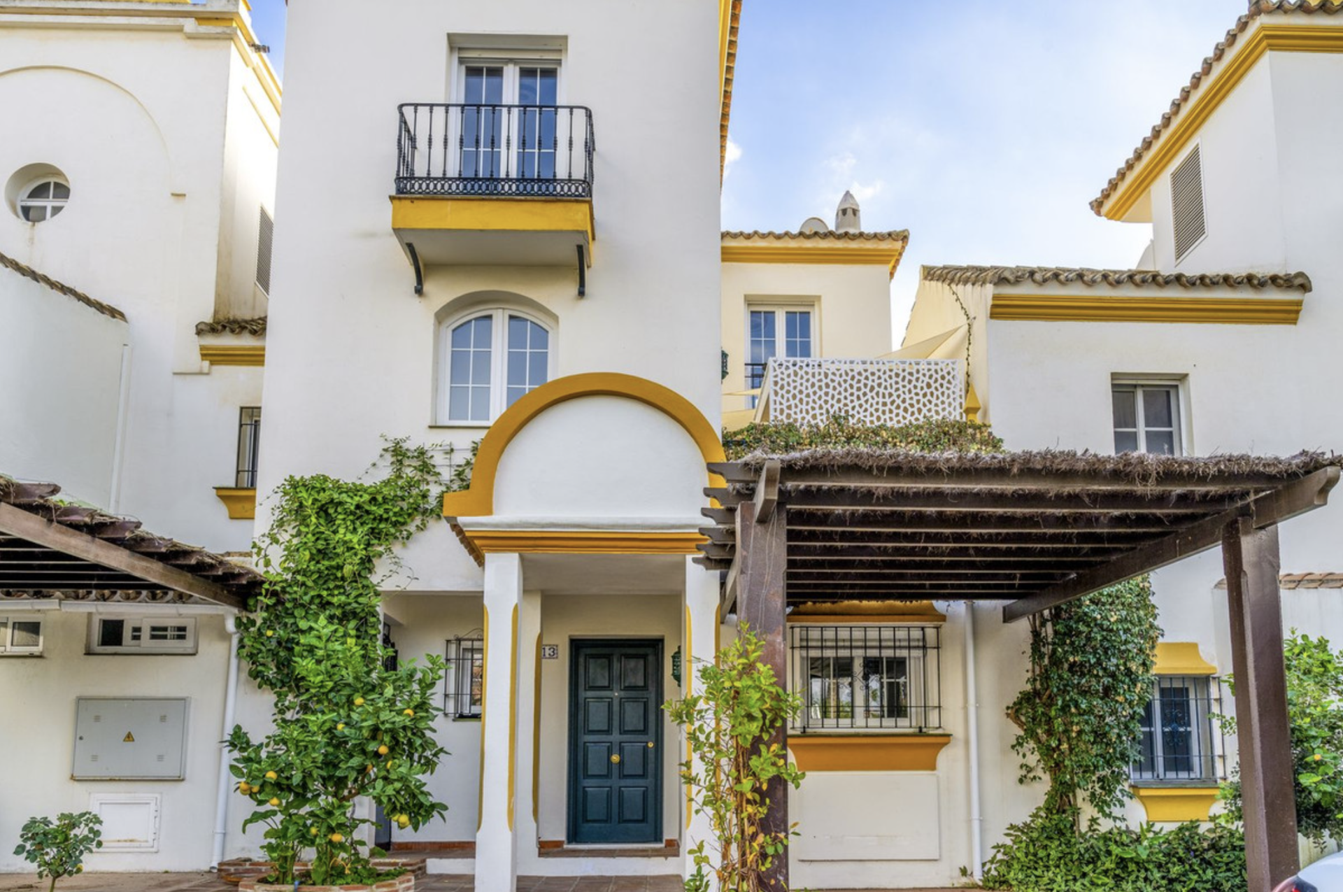 Townhouse in Estepona