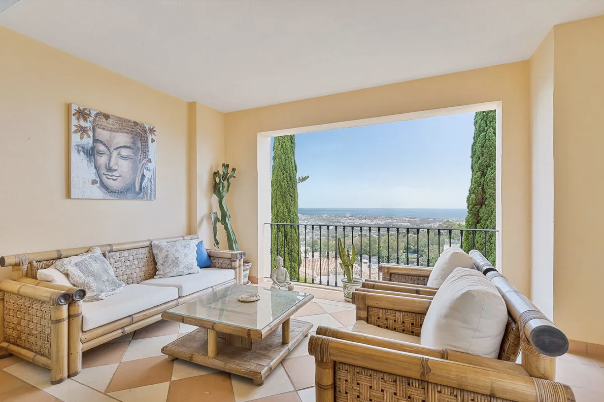 Apartment in Benahavis