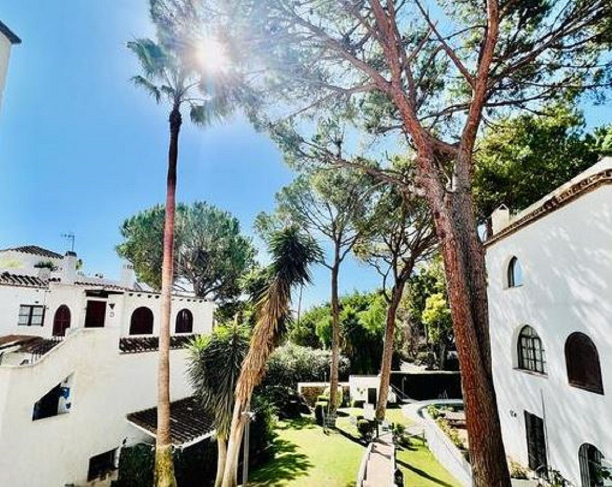 Semi-Detached House in Marbella
