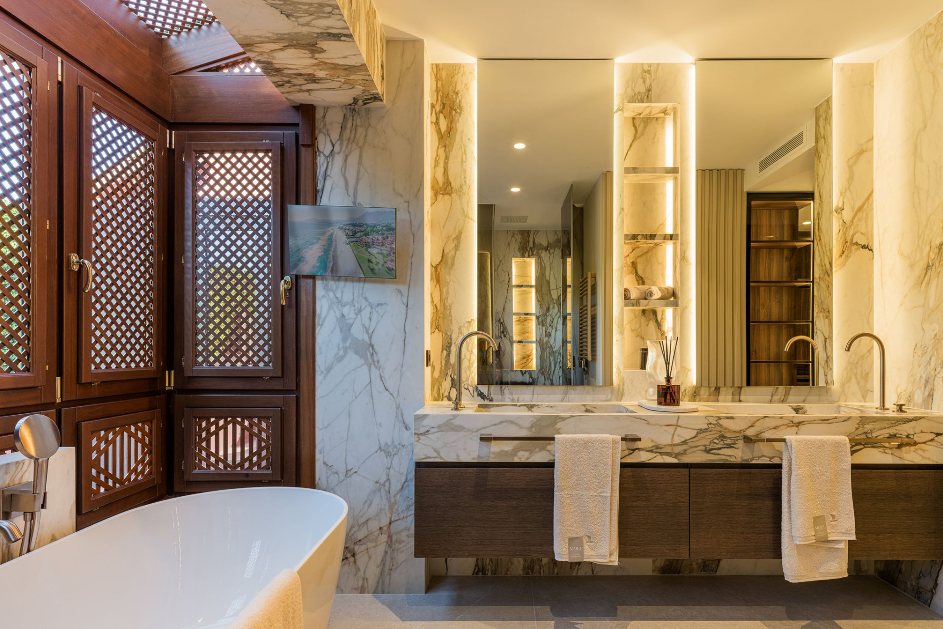 Spectacular Beachfront Duplex Penthouse in Torre Bermeja, Estepona