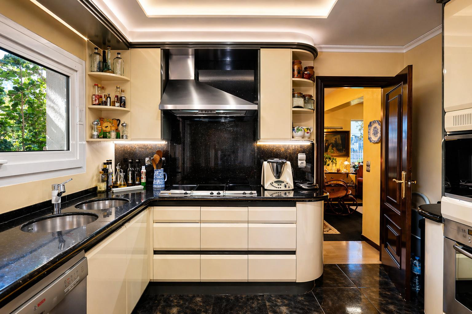 JV1105 - Chalet/Villa en venta en Denia
