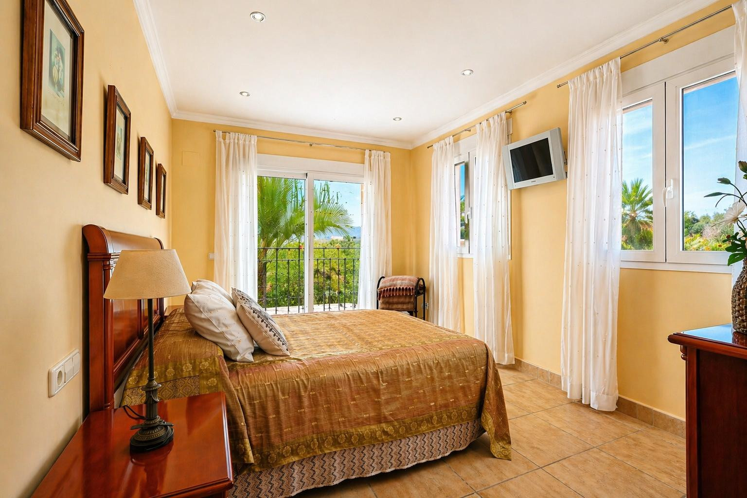 JV1106 - Chalet/Villa en venta en Xàbia
