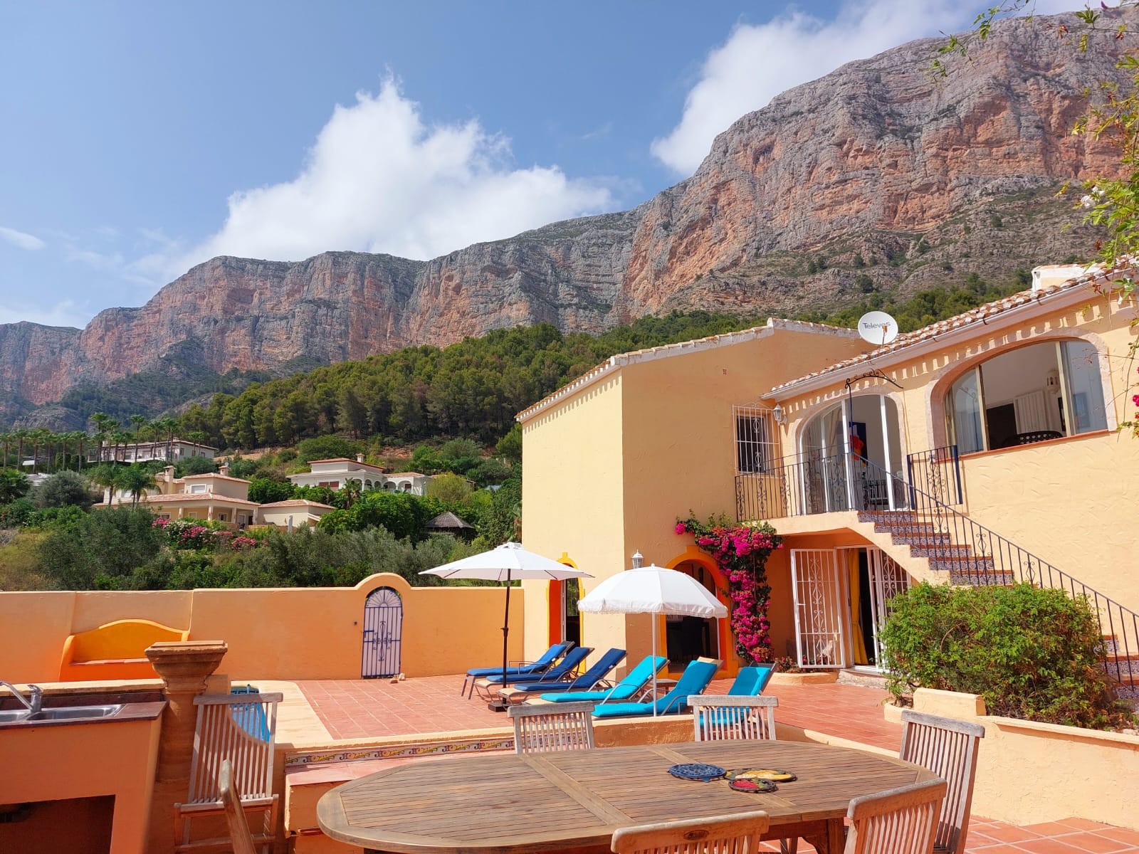 JV1067 - Chalet/Villa en venta en Xàbia