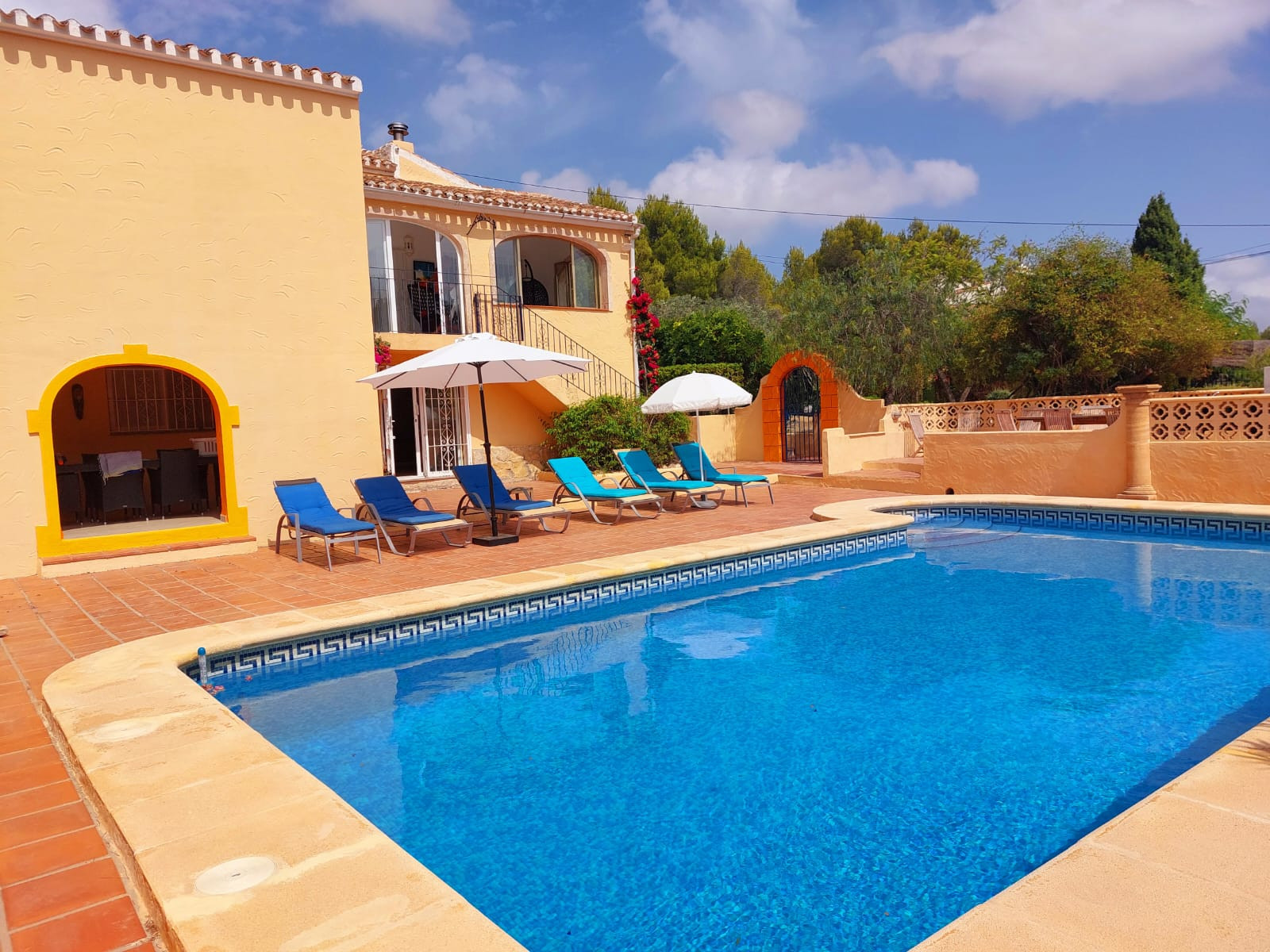 JV1067 - Chalet/Villa en venta en Xàbia