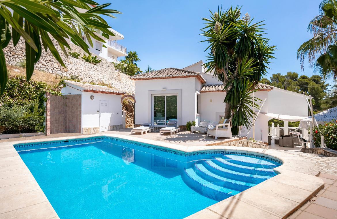 JV1165 - Chalet/Villa en venta en Xàbia