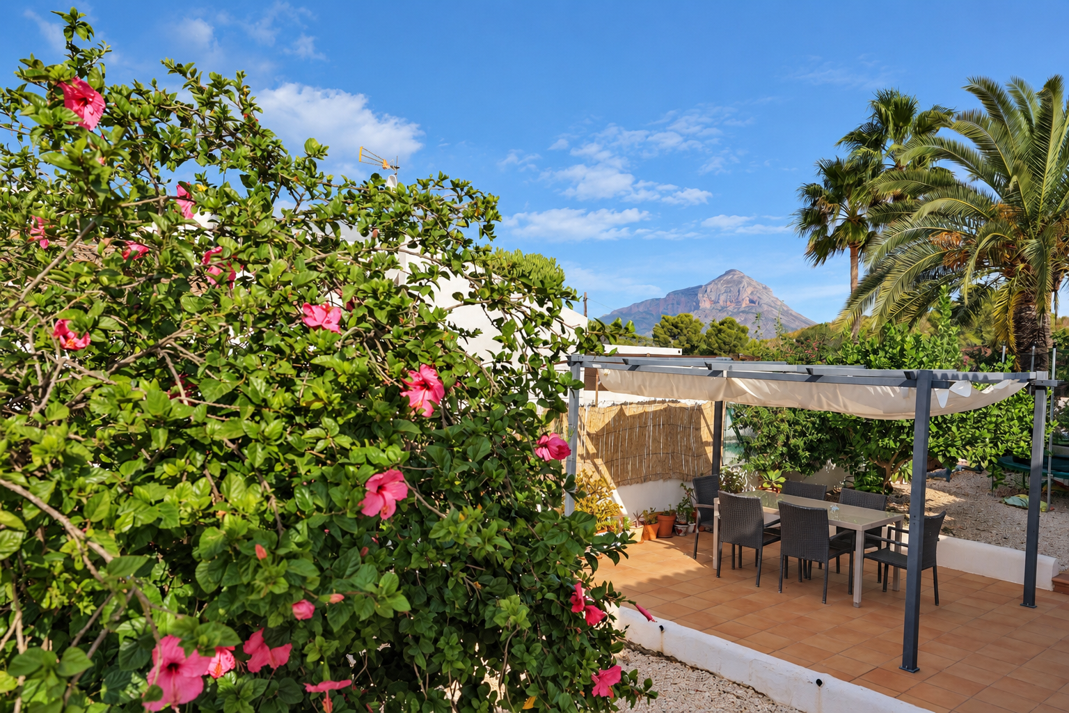 JV1148 - Chalet/Villa en venta en Xàbia