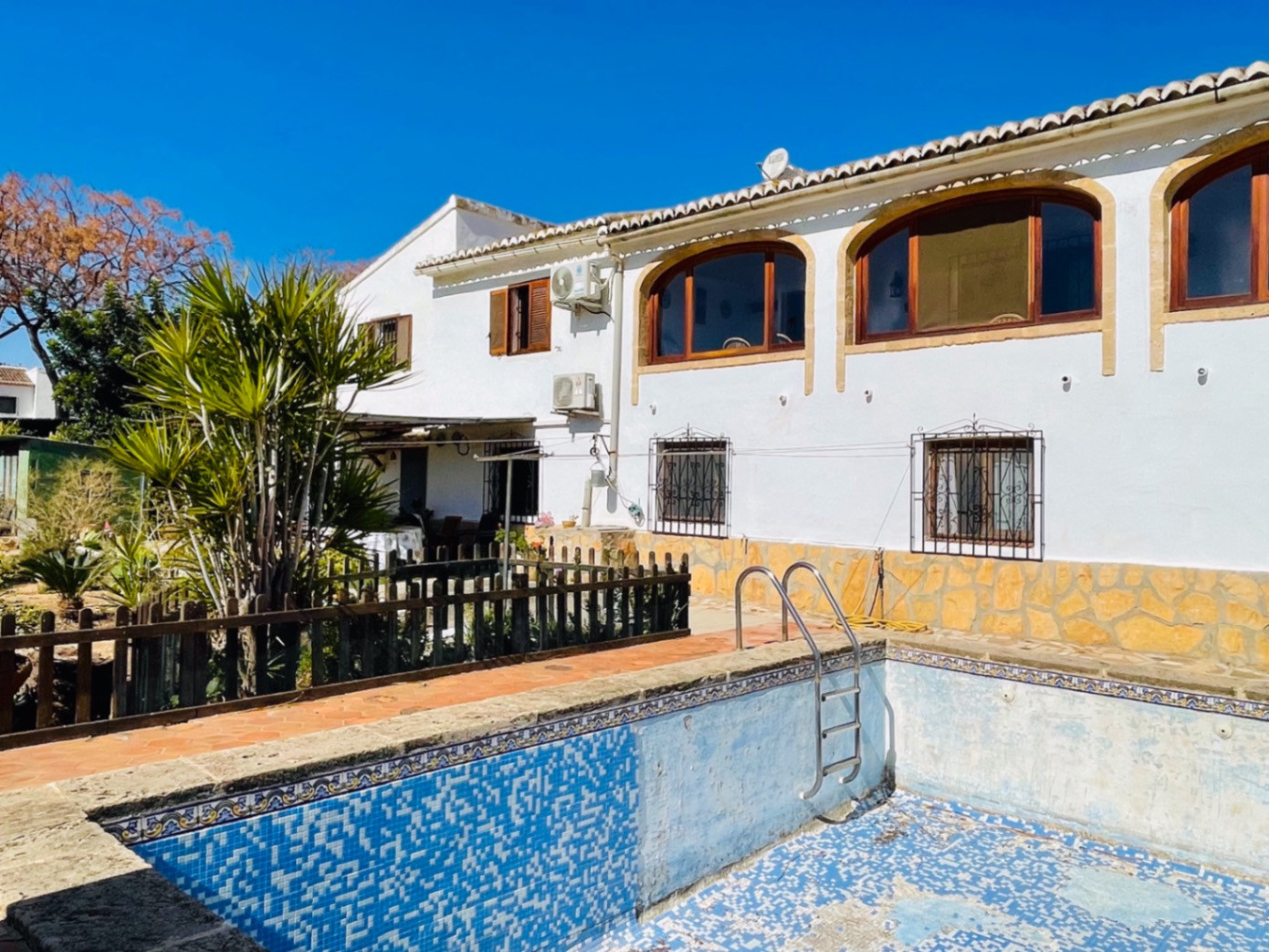 JV808 - Chalet/Villa en venta en Xàbia